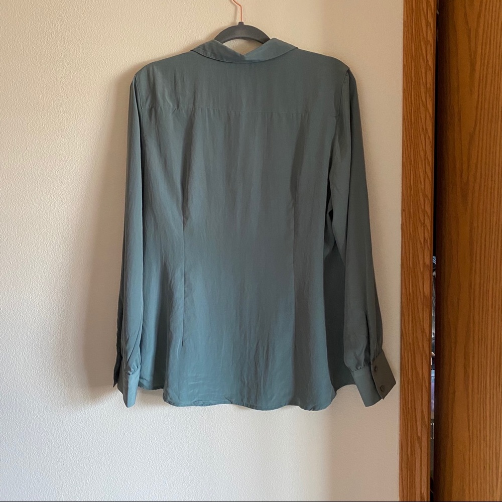 Gap Green Button Down Work Shirt - Picture 3 of 6